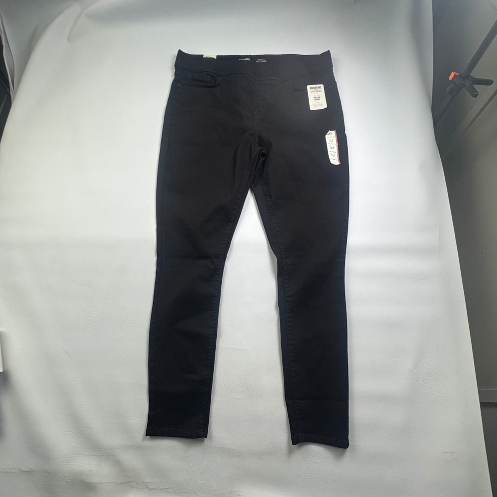 Signature Levi Strauss Totally Shaping Pull-On Skinny Black Jeans 18L W34 L32 - Picture 9 of 16